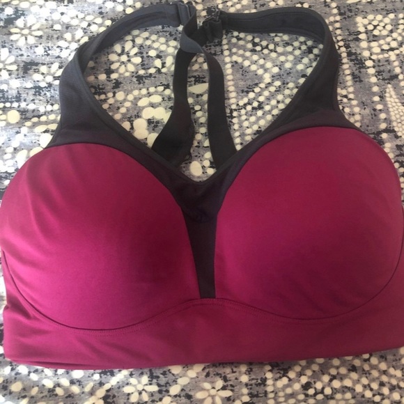 Sports bra bundle - Picture 5 of 6